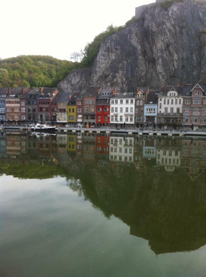 Le Saxo Cuivre Dinant Exterior foto