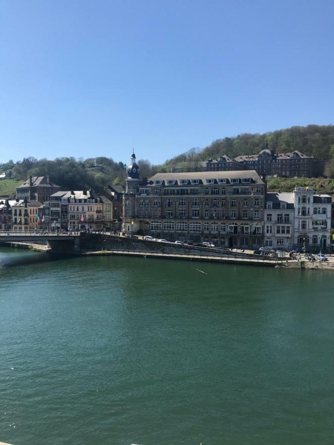 Le Saxo Cuivre Dinant Exterior foto